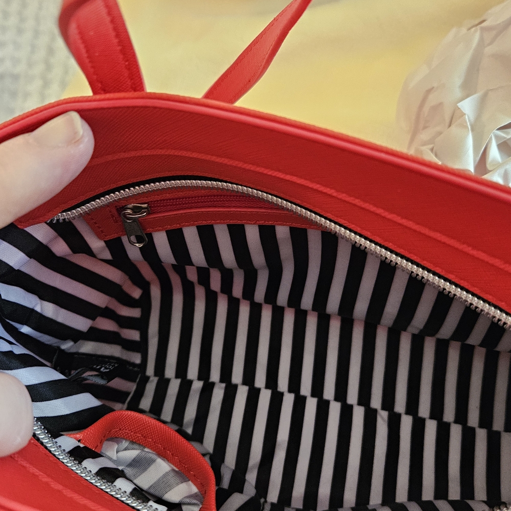 Marc Tetro Westie Carrier Tote, Never Used. - Picture 9 of 9
